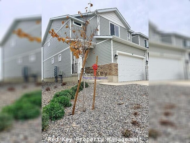 14 N Wayne Wy in Grantsville, UT - Building Photo - Building Photo