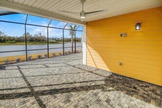 8572 Margaritaville Blvd in Panama City Beach, FL - Foto de edificio - Building Photo