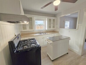 2812 St Emanuel St in Houston, TX - Building Photo - Building Photo