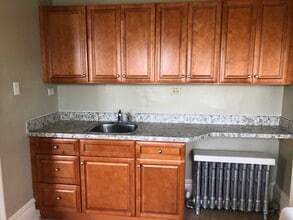 1200 W 10th St in Wilmington, DE - Foto de edificio - Building Photo