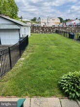 2317 Jenkintown Rd in Glenside, PA - Building Photo - Building Photo