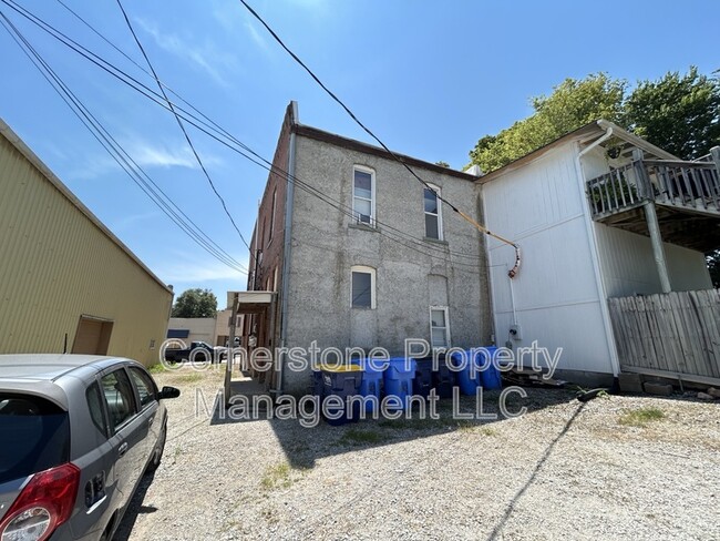 617 E 4th St in Tonganoxie, KS - Building Photo - Building Photo
