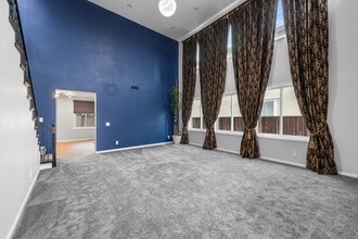 183 Hearthstone Dr in American Canyon, CA - Foto de edificio - Building Photo