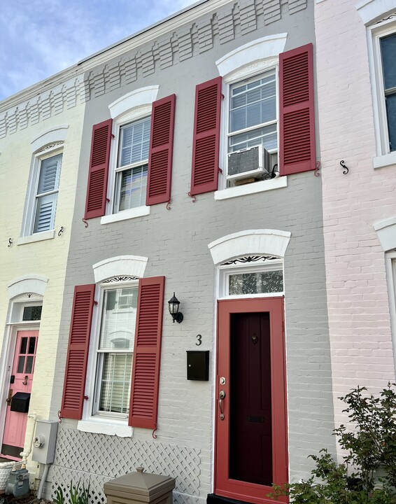 3 Terrace Ct NE in Washington, DC - Building Photo