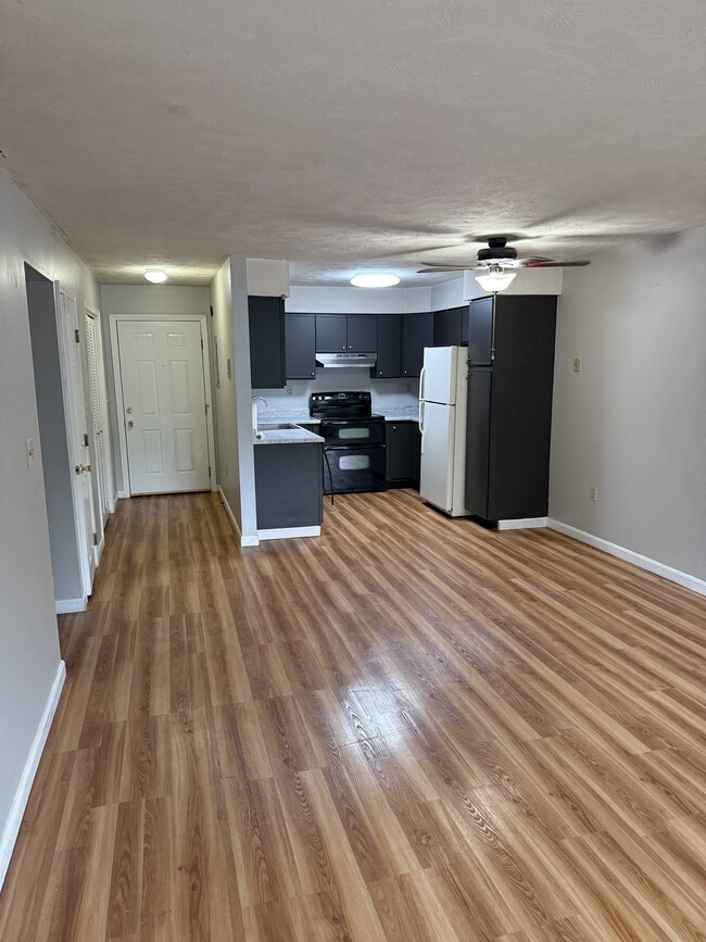 property at 1901 Bodwell Rd