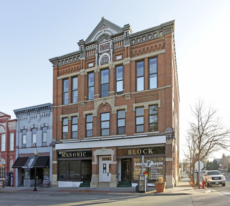 221-223 Sibley St in Hastings, MN - Building Photo