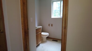 68 Flagg Rd in Southborough, MA - Building Photo - Building Photo