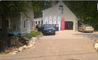 16 Meditation Ln in Atkinson, NH - Building Photo