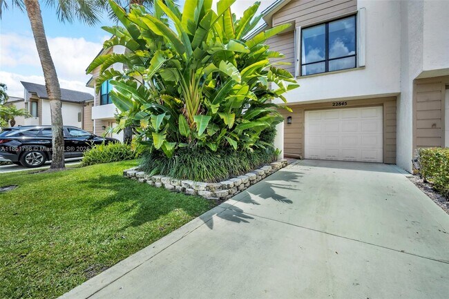 22845 Ironwedge Dr in Boca Raton, FL - Foto de edificio - Building Photo