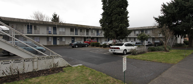 Allwood Apartments in Vancouver, WA - Building Photo - Building Photo