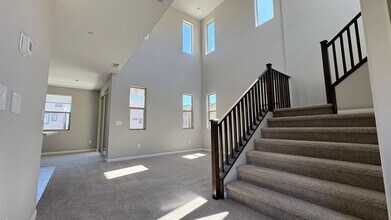 11620 Golden Oriole Ave in Las Vegas, NV - Building Photo - Building Photo