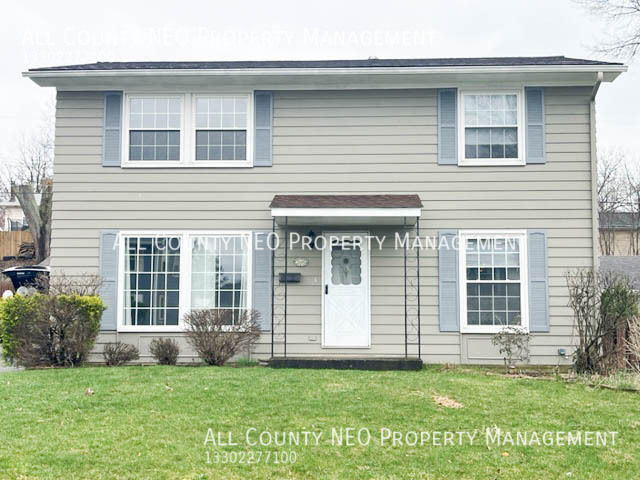 property at 2245 Richmond Rd