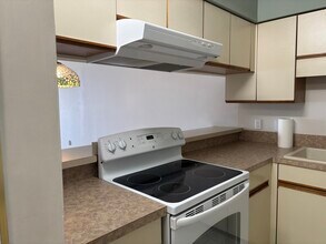 2220 Ocean Shore Blvd in Ormond Beach, FL - Building Photo - Building Photo