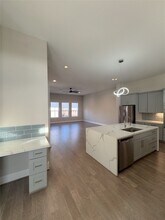 1611 Parker St in Houston, TX - Building Photo - Building Photo