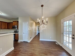 100 S Fortune Way in Dallas, GA - Building Photo - Building Photo