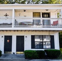 Central Oaks Apartments