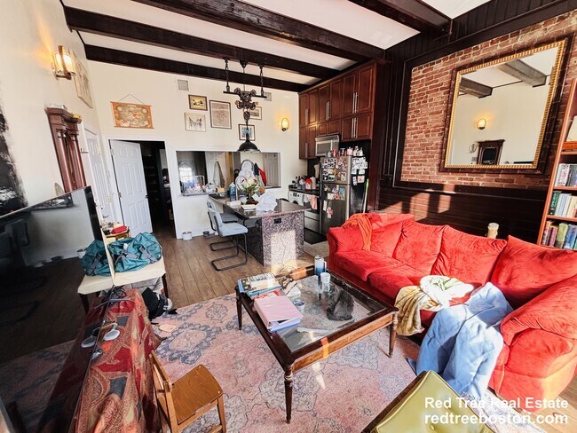 25 Saint Marys Ct, Unit 4 in Brookline, MA - Building Photo - Building Photo