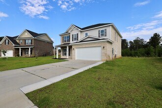 525 Kittiwake Ln in Sumter, SC - Building Photo - Building Photo