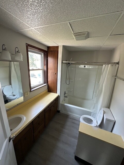 302 N Queen St, Unit A in Littlestown, PA - Building Photo - Building Photo