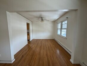 626 Middlesex St, Unit 2FL in Linden, NJ - Foto de edificio - Building Photo