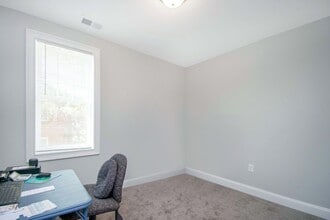 3 Arlington Rd in West Hartford, CT - Building Photo - Building Photo