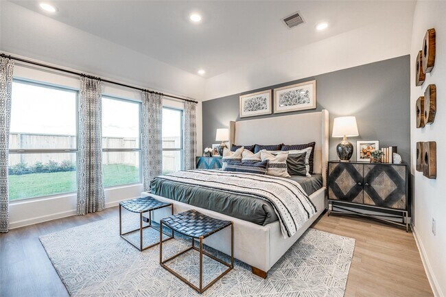 property at 6618 Ebony Grn Ln