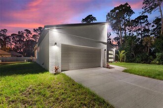 1843 Greenley Rd in North Port, FL - Building Photo - Building Photo