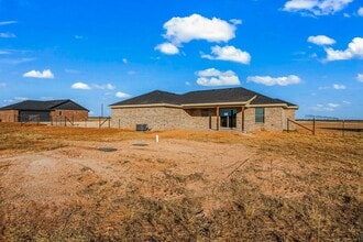 409 North F M 789 in Slaton, TX - Building Photo - Building Photo