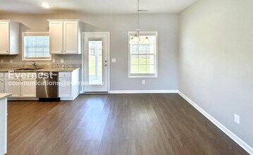 1207 Trestle Dr in Columbia, TN - Building Photo - Building Photo