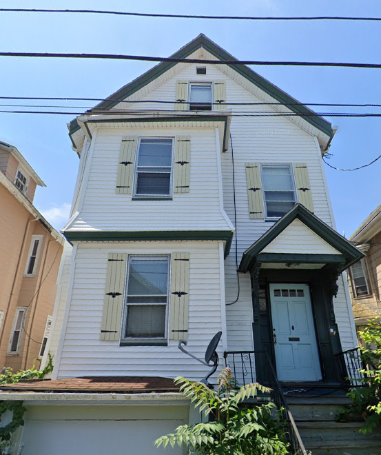 14 Batchelder St in Boston, MA - Building Photo