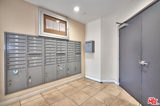 991 Arapahoe St in Los Angeles, CA - Building Photo - Building Photo