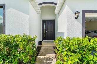 3914 Lively Coral Pl in Bradenton, FL - Building Photo - Building Photo