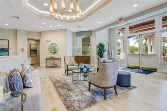 1093 Silverstrand Dr in Naples, FL - Building Photo - Building Photo