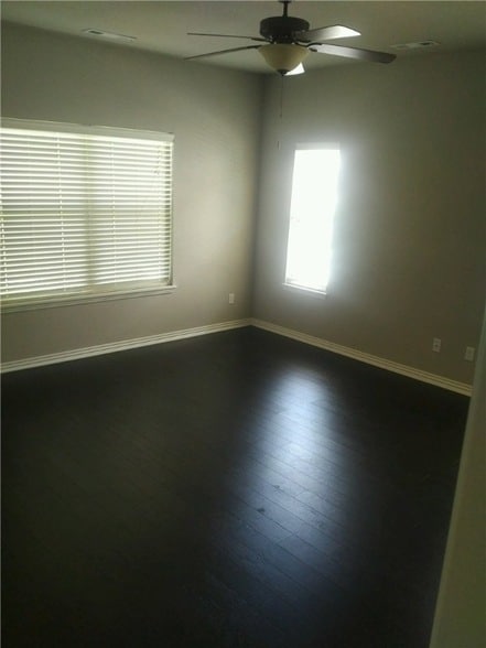 1538 N Leverett Ave in Fayetteville, AR - Building Photo - Building Photo