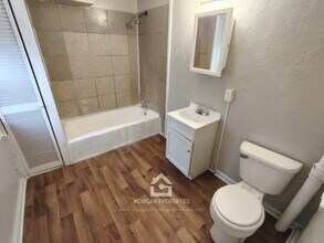 1723 Morton St in Anderson, IN - Foto de edificio - Building Photo