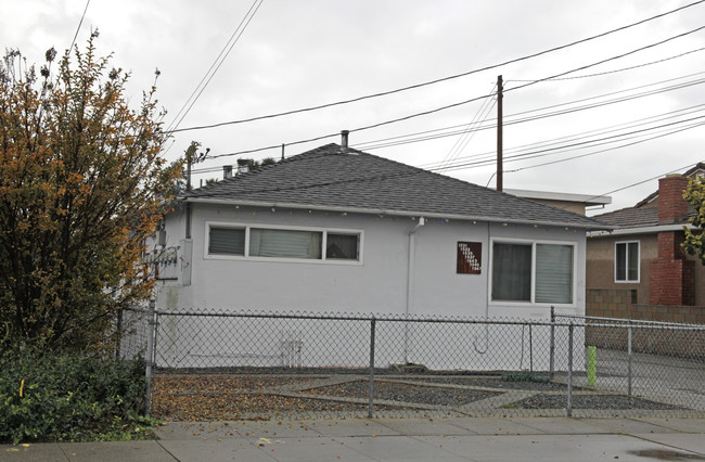 1531-1547 Pacific Ave in San Leandro, CA - Building Photo - Building Photo