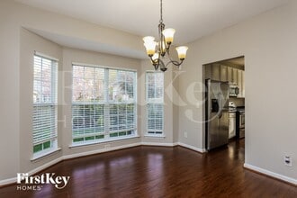 1115 Fieldstone Dr in Mebane, NC - Foto de edificio - Building Photo