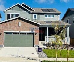 1361 Loraine Cir N in Lafayette, CO - Building Photo