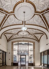 Rosslyn Lofts Apartments in Los Angeles, CA - Building Photo - Lobby
