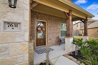 7631 Willow School Dr in Spring, TX - Building Photo - Building Photo