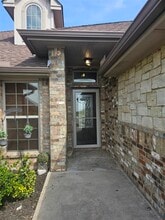2302 SW 56th St in Lawton, OK - Building Photo - Building Photo