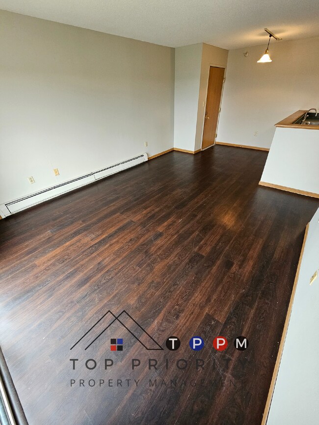 410 13th Ave NW-Unit -Unit 33 in Oelwein, IA - Building Photo - Building Photo