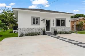 5250 SW 18th St in West Park, FL - Building Photo