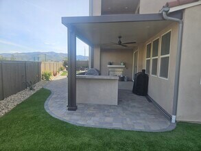 1639 Corte Medialuna in Chula Vista, CA - Building Photo - Building Photo