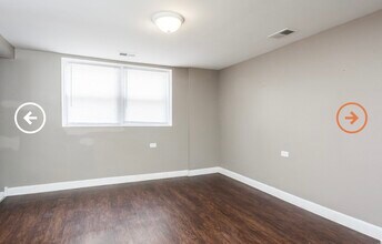 1634 N Campbell Ave, Unit G in Chicago, IL - Foto de edificio - Building Photo