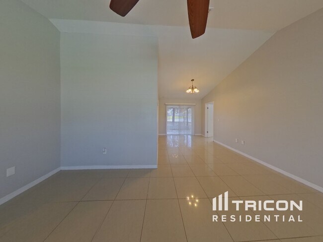 524 Elmwood Ct in Kissimmee, FL - Building Photo - Building Photo
