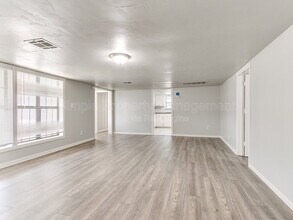 9706 N Garnett Dr in Oklahoma City, OK - Building Photo - Building Photo