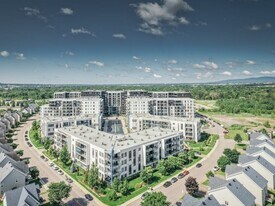 L'Aventura in Québec, QC - Building Photo