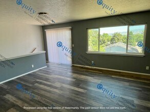 1721 East Fort Union Blvd in Cottonwood Heights, UT - Building Photo - Building Photo