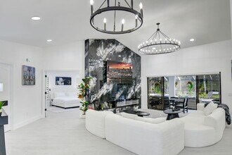 13302 Doubletree Cir in Wellington, FL - Building Photo - Building Photo